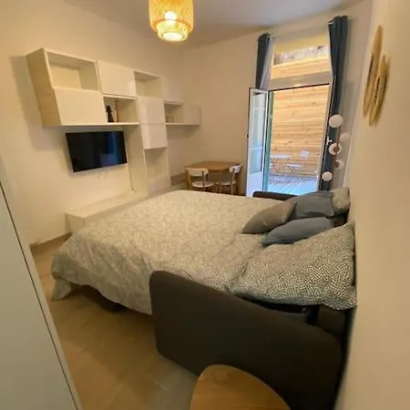 Apartamento Beau Studio, 2min Walk Monte Carlo Casino, Terrace *